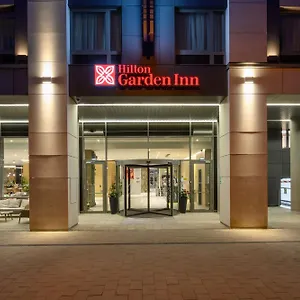 **** Hotel Hilton Garden Centre Ungarn